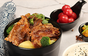 黃燜雞米飯